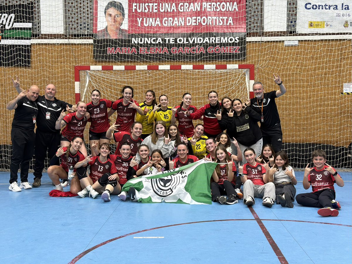 Balonmano Los Chelines tweet media