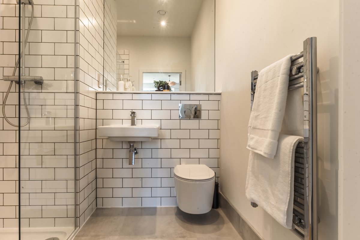 Love to Rent tweet media