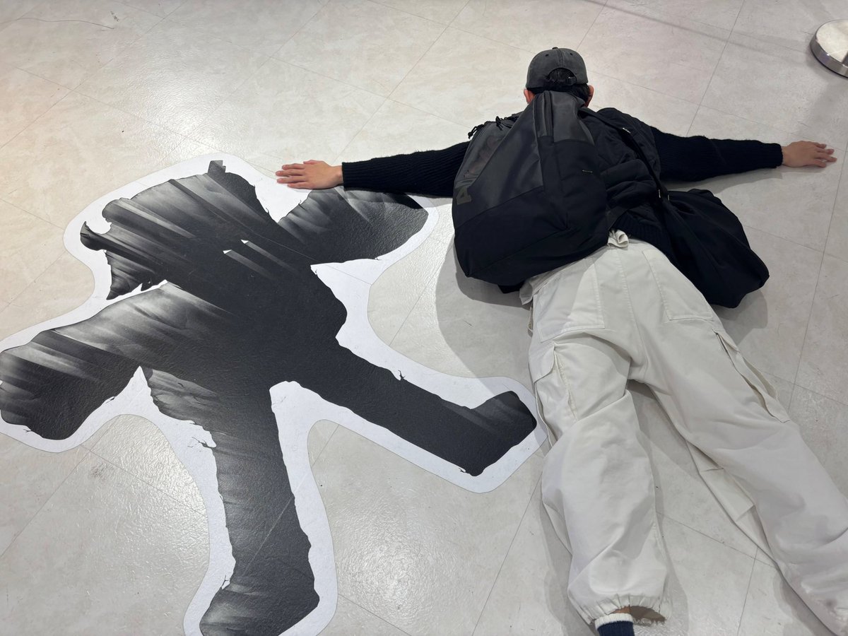 ある猫 tweet media