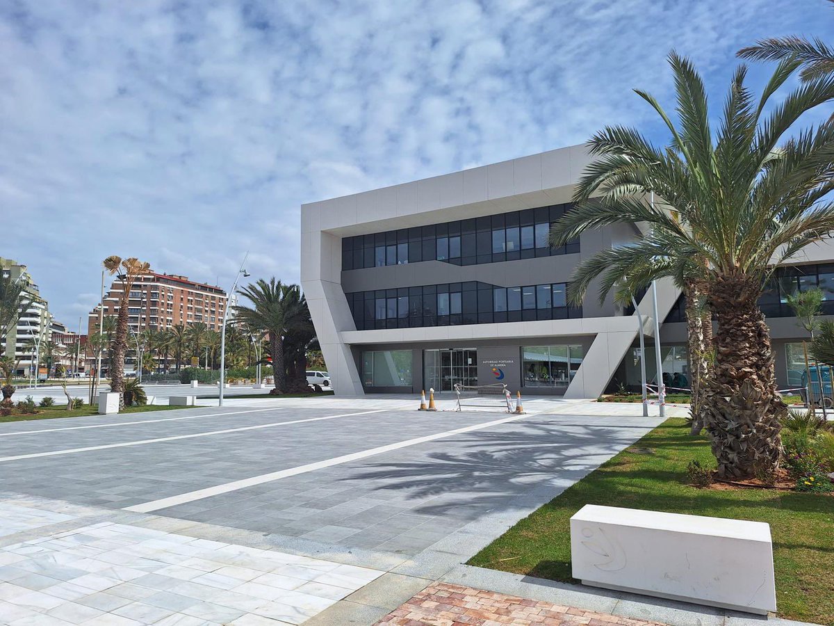 Óscar Puente tweet media