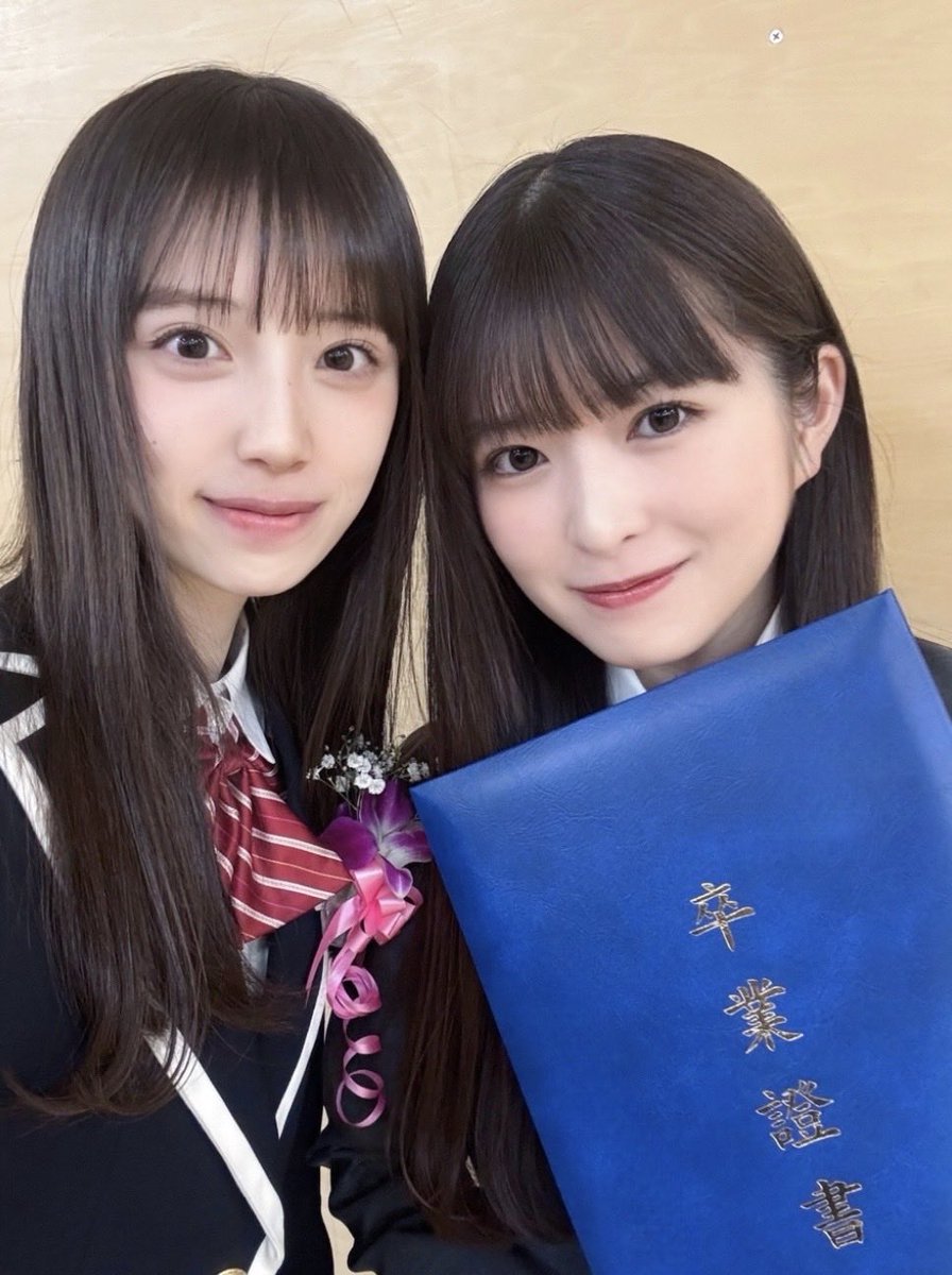 shinngodzilla's tweet photo. すごい学校すごい卒業式 https://t.co/1IQc1ylKVY