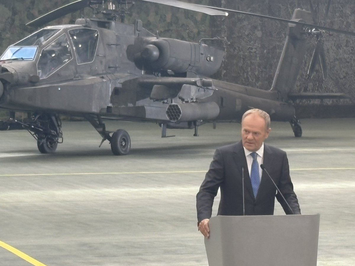 PGZ_pl's tweet image. 🗣️ – My kontrakty zbrojeniowe nie tylko podpisujemy. My kontraktów dotrzymujemy. Apache to jest wielka szansa dla polskiej obronności i konkretnych zakładów wojskowych. Kto ma się bać naszych #Apache, niech się boi. Jest czego – @donaldtusk, @PremierRP. 

📍Łódź