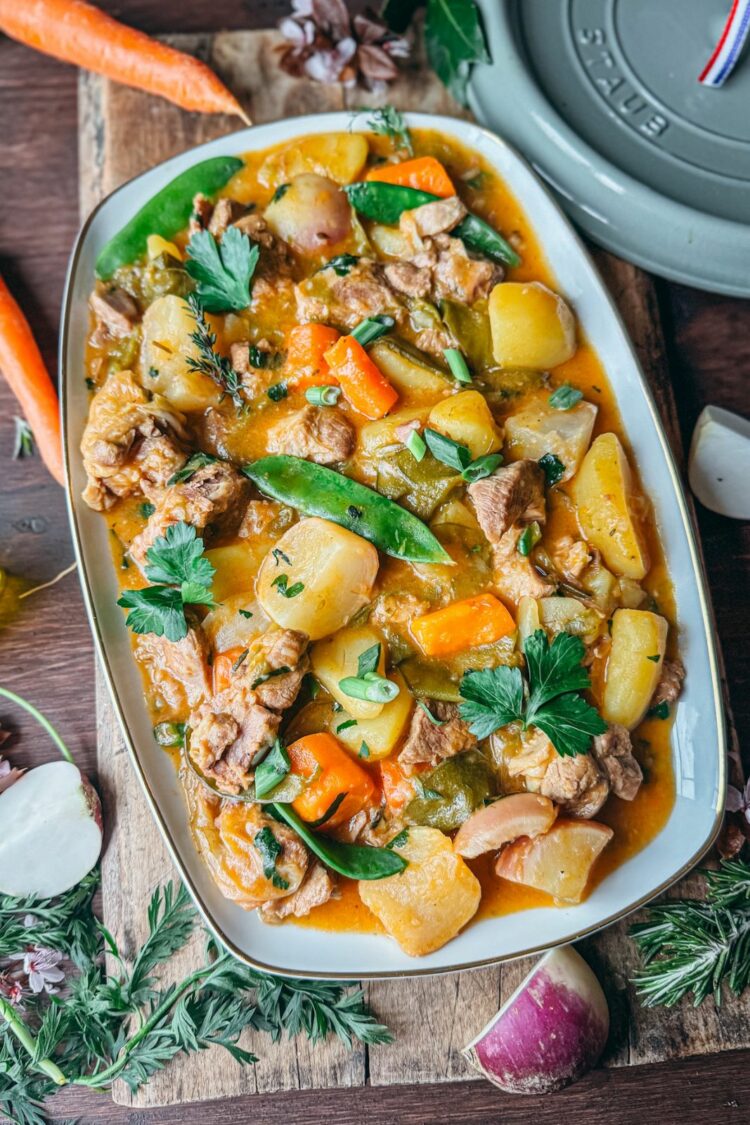 Claire Langoulant - Royaliste Légitimiste tweet media