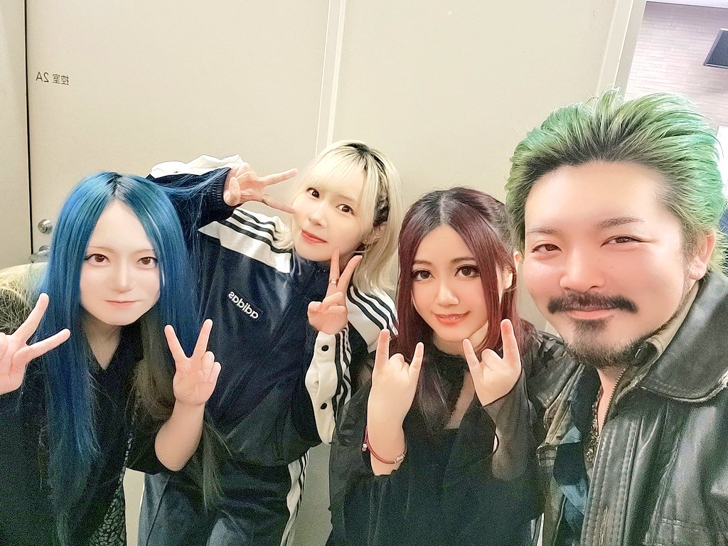 FATHOMLESS SKYWALKER /ファザムレススカイウォーカー tweet media