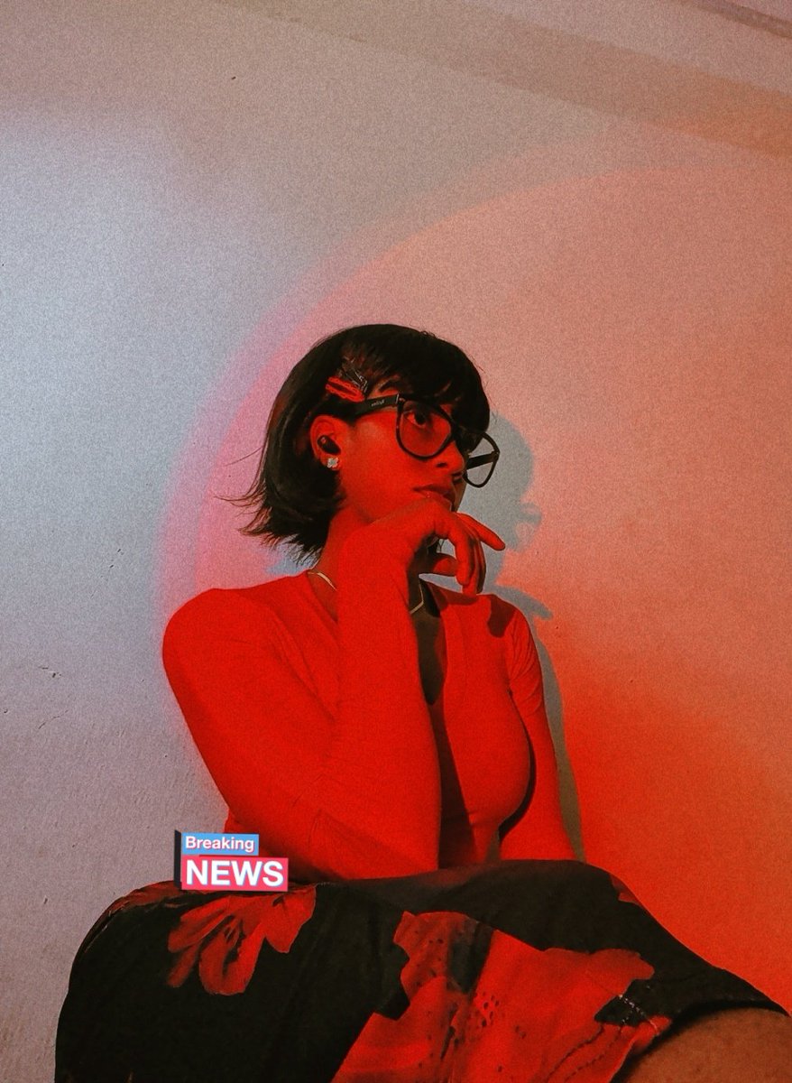 Diana Marcus⨀ tweet media