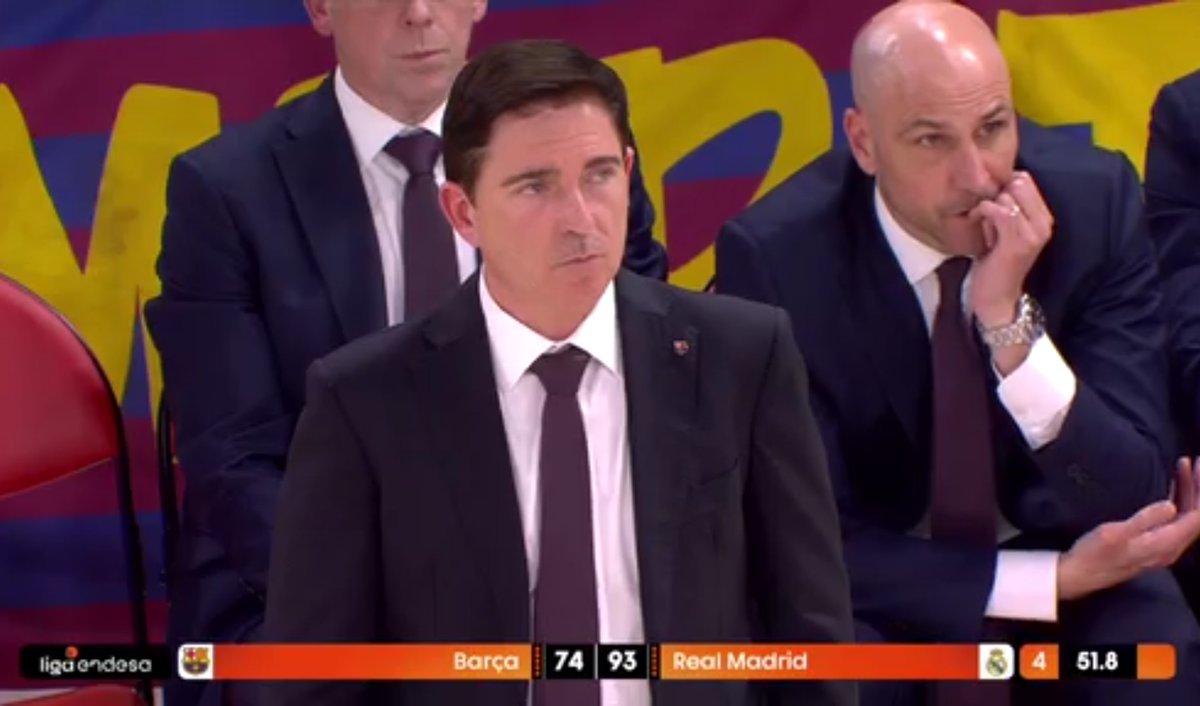 Out of Context RMB tweet media