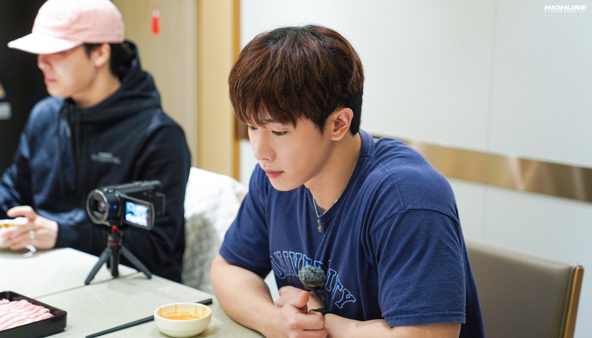 오마이🌌💙 tweet media