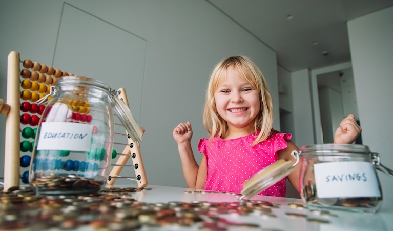 Loans_2_Go's tweet photo. If you're a parent you want the very best for your child, and this includes helping them towards a #secure and happy #future. Including #financially. So today we look at at 6 possible options for you to save for your children’ future 💰
https://t.co/Bh7ImLHfPm https://t.co/op7BZpBOIT