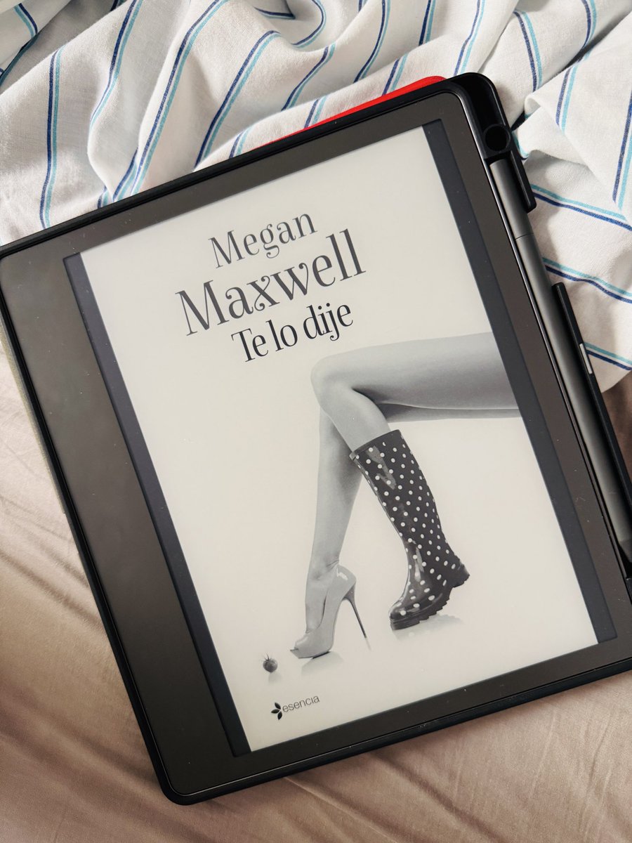 miiranjo's tweet photo. Medio libro en dos días 👩🏼‍🌾
#books 
@MeganMaxwell https://t.co/uBvvXkT8RQ