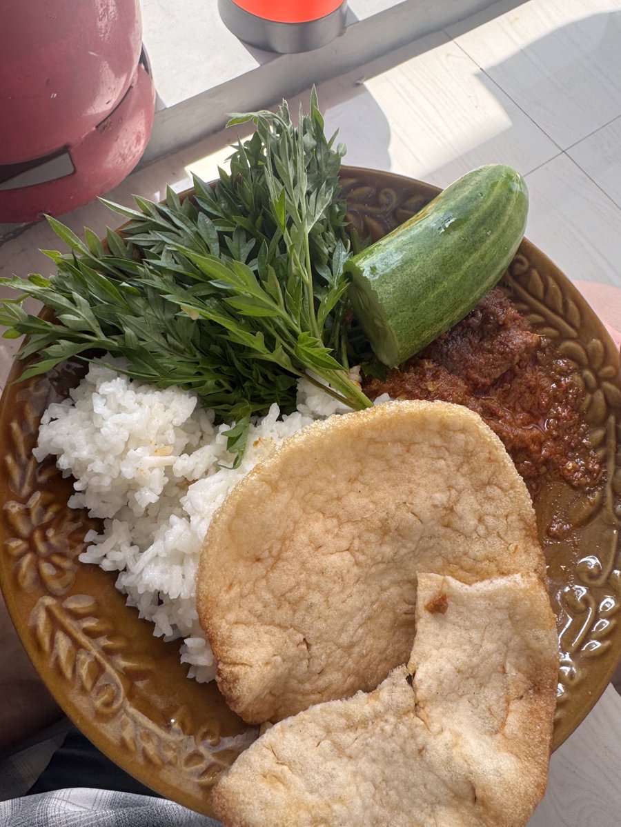 Mamas🦖 tweet media