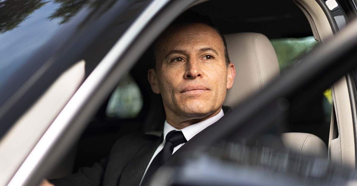 Drivania's tweet image. Great executive travel depends on well-selected, well-trained chauffeurs who ensure every journey runs predictably, and without surprises.

Read the full article here: drivania.com/en/magazine/ho…

#BusinessTravel #ChauffeurService