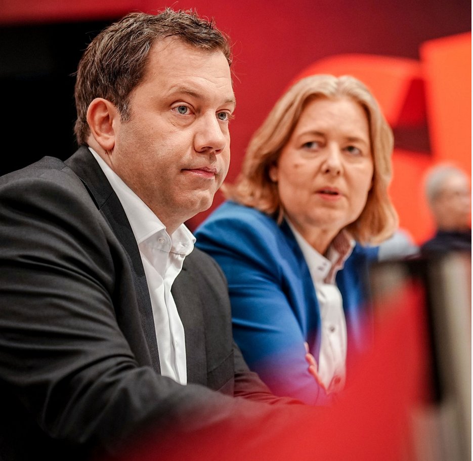 Stefan Homburg tweet media