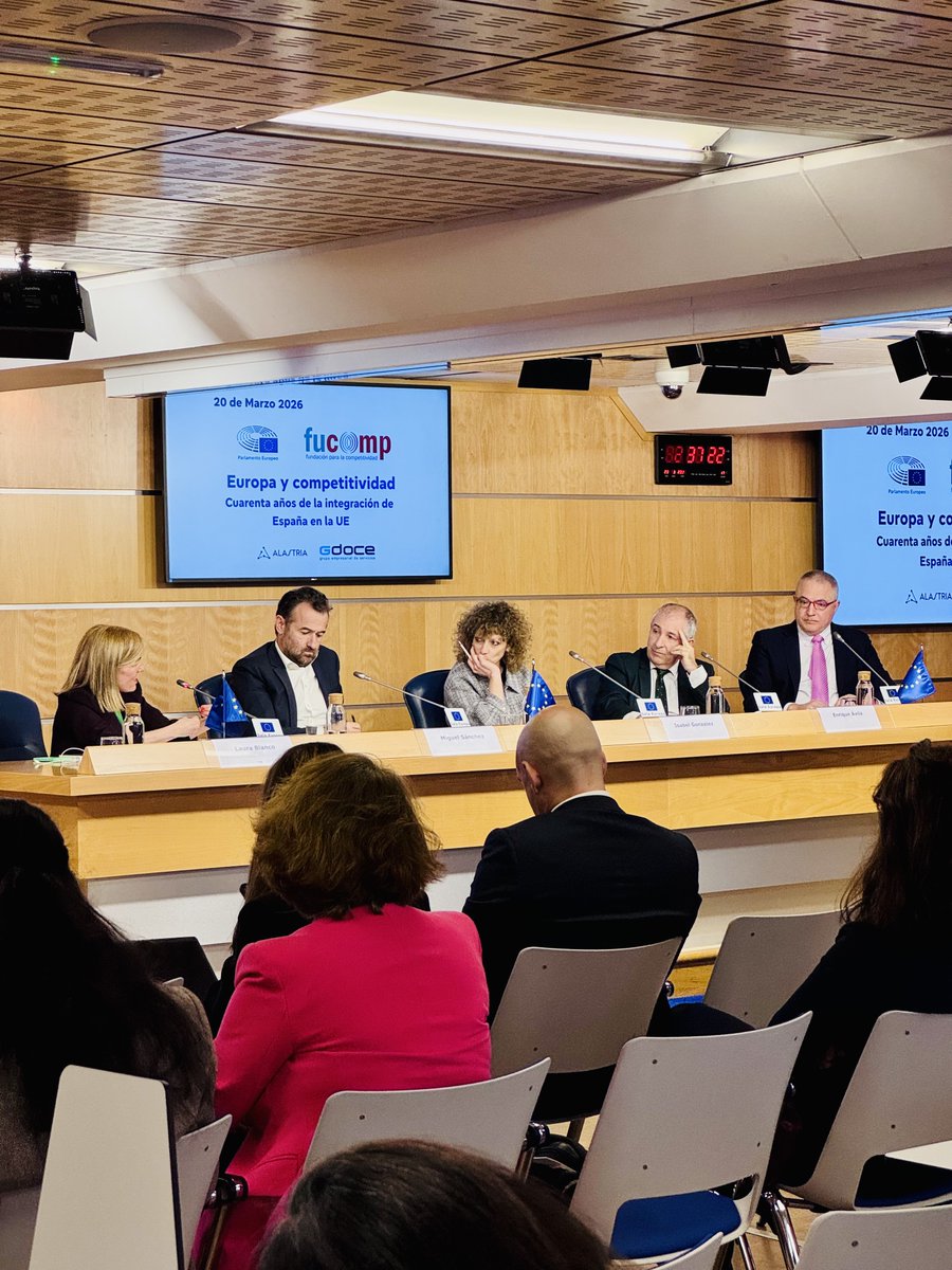 DigitalES_ tweet media