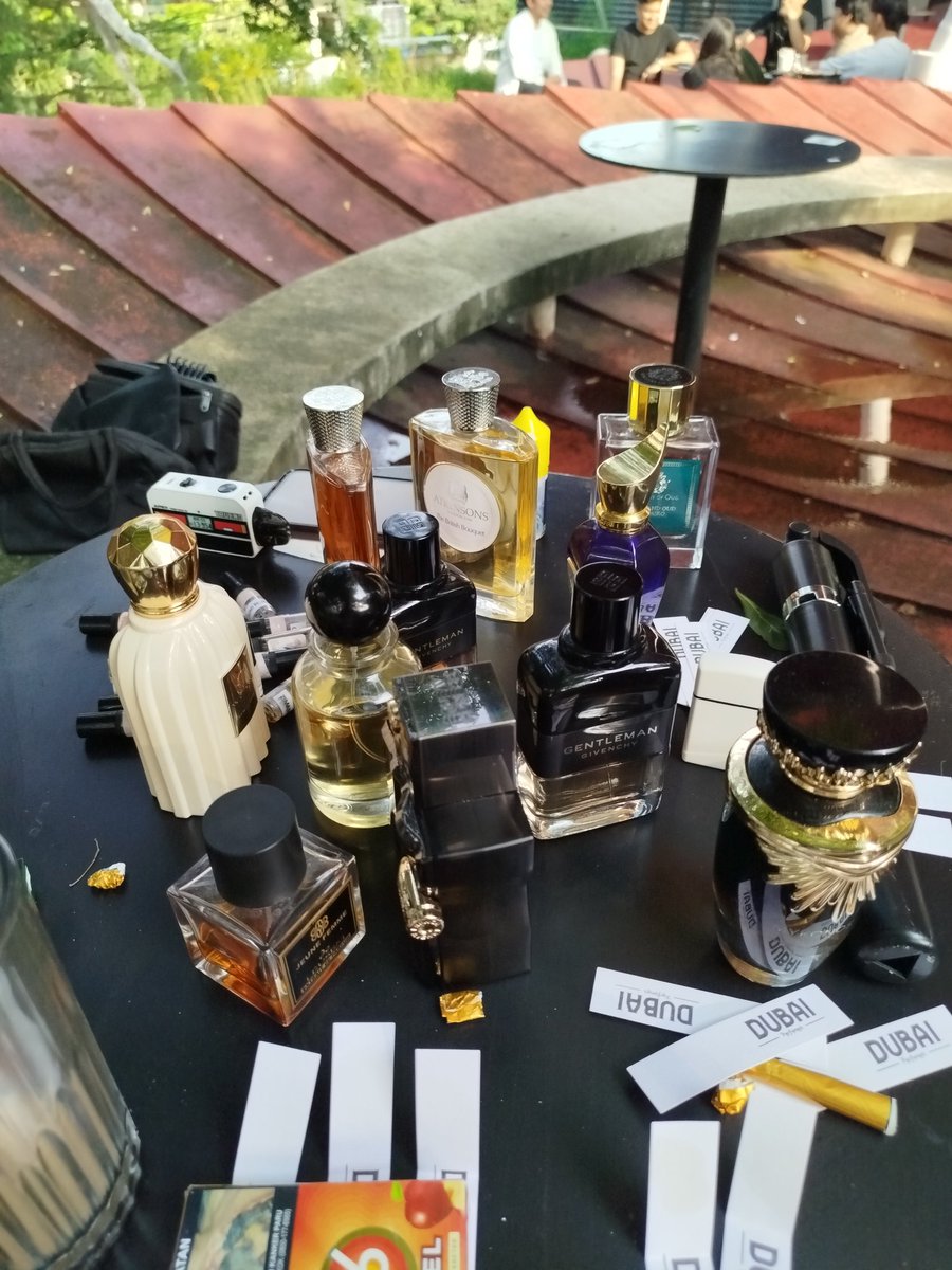 GUERLAIN tweet media