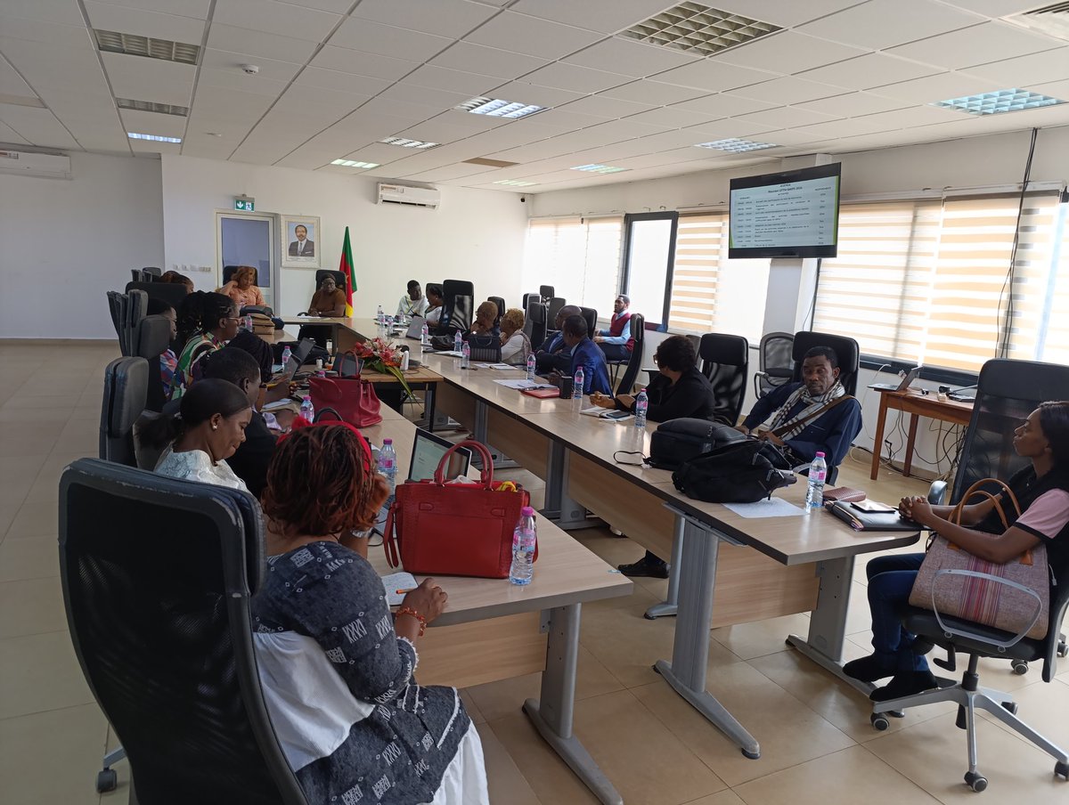 UNIPSY_'s tweet photo. GTTN SMSPS (Groupe Technique de Travail National en Santé Mentale et Soutien Psychosocial)

Il s'est tenu le 12 Mars La première rencontre de l'année 2026 dont l'objectif était de valider le plan annuel.
Objectif atteint.

@UNIPSY_ @MinsanteCMR @OIMCameroun @Partenaires https://t.co/ssL7RfGomx