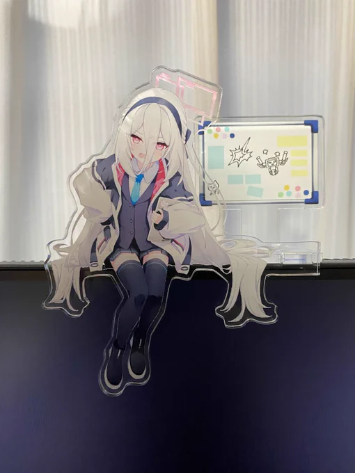 ケイのお座りアクスタ、想定以上に欲しいとのお声をいただいているので、3月31日まで受注受付をすることにしました。 以前までのページにも少し在庫を追加しましたが、完売になっている場合はこちらをご利用ください。 よろしくお願いいたします ケイのメモボード付きお座りアクリルジオラマ |