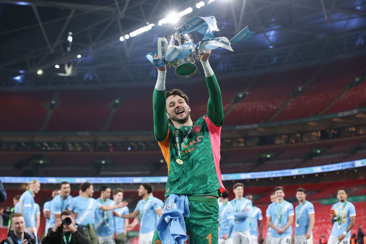 brian mcfc tweet media