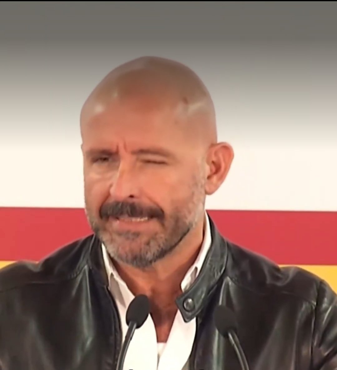 Victoria tweet media