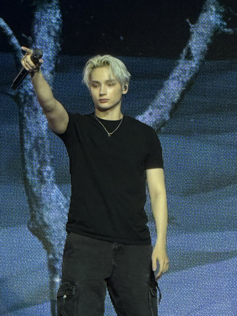 kai arms💪🏼 tweet media