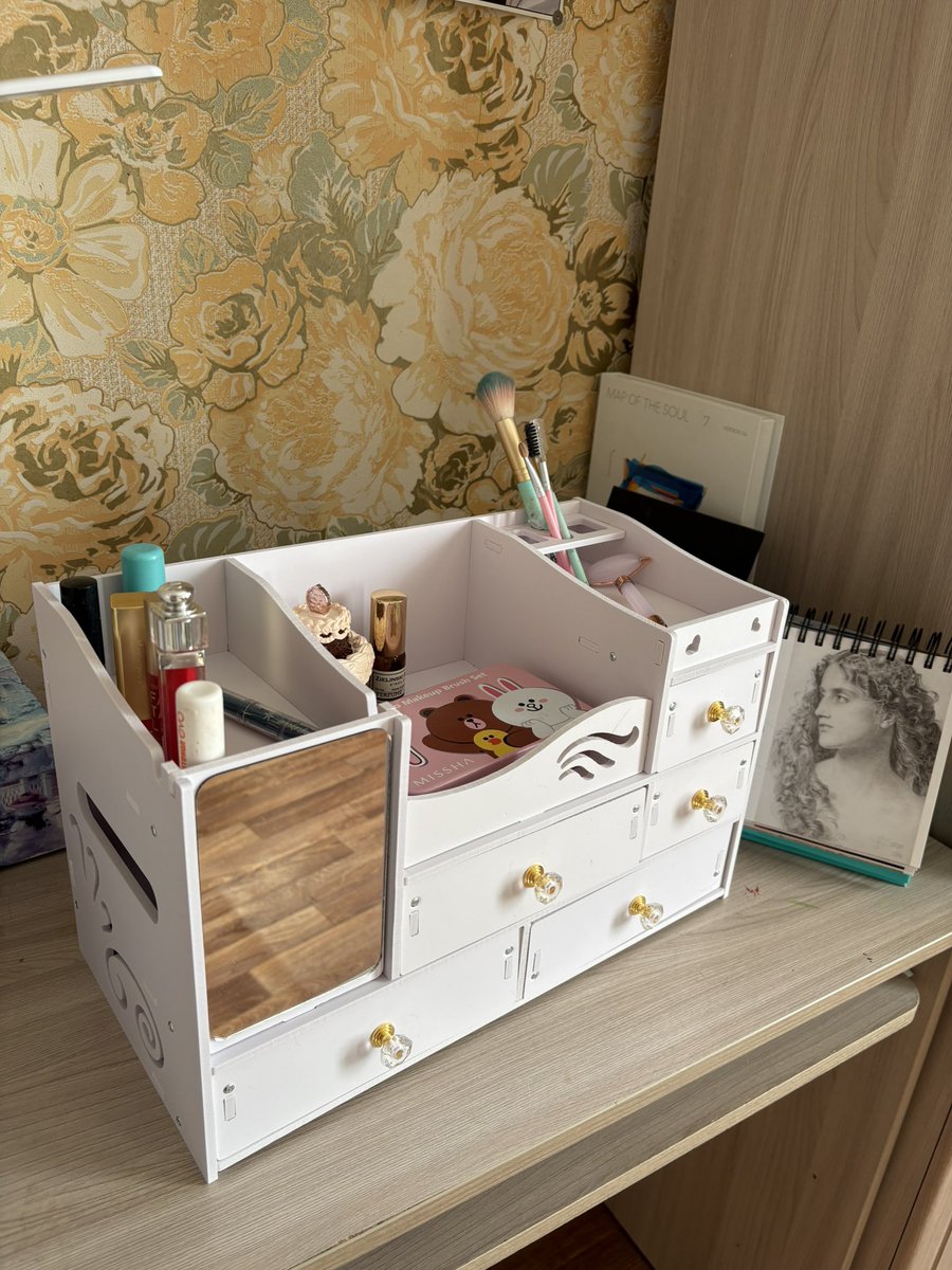 makima’s dog 🦋 tweet media