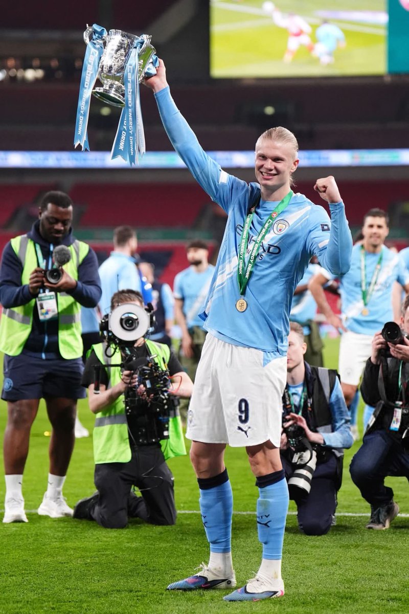 brian mcfc tweet media