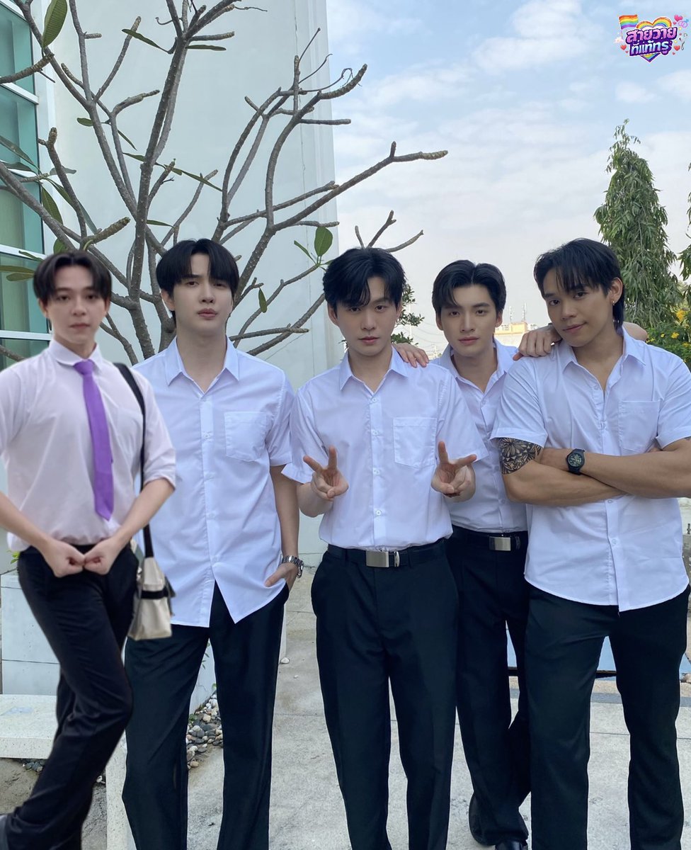 ฉันผู้คลั่งรัก😳🌿✨❤ tweet media