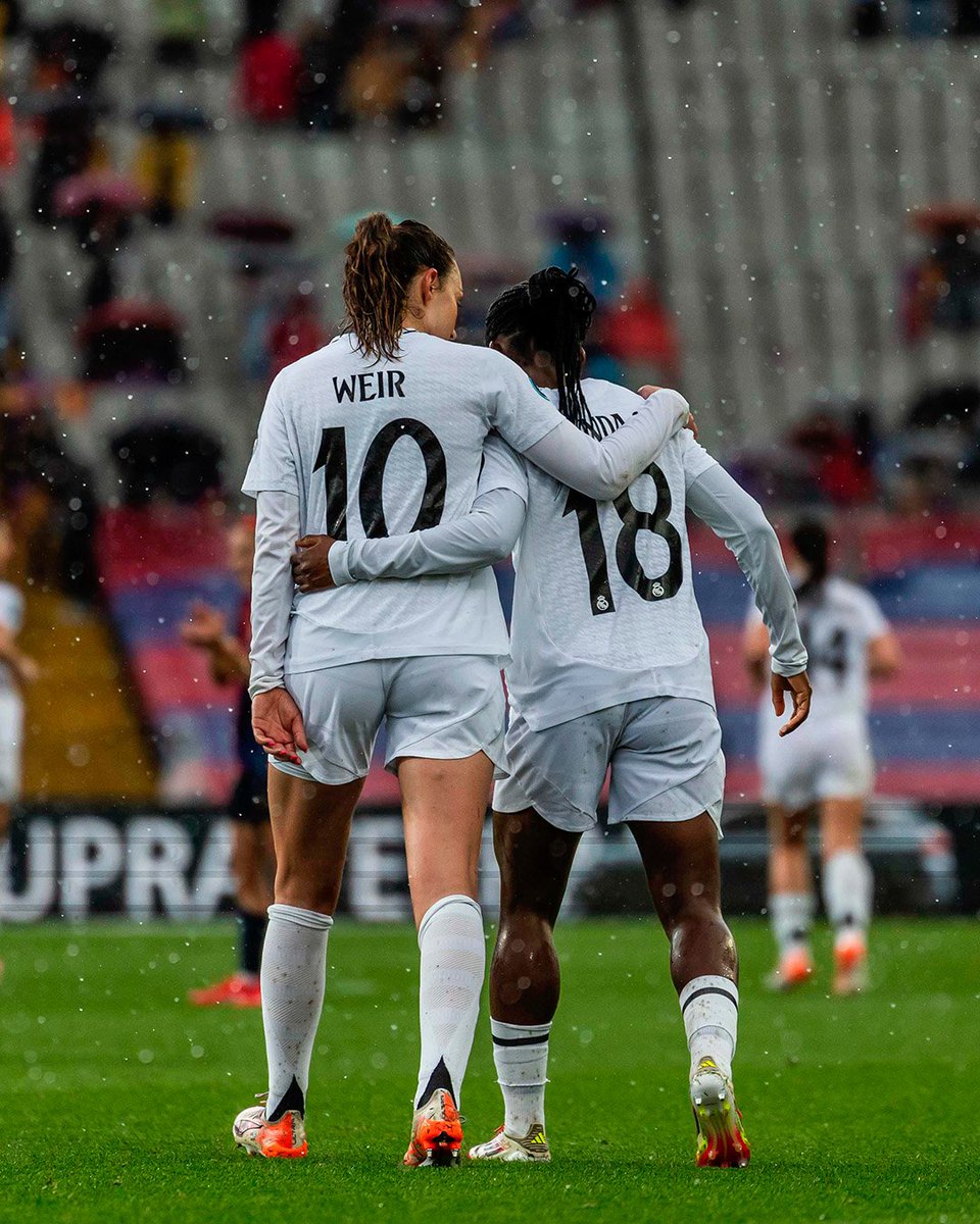 madridfemxtra's tweet image. 🔙 Tal día como hoy... l Se cumple 1⃣ AÑO del primer #ElClásico ganado por el Real Madrid en su historia (1-3), con gol de Alba Redondo y doblete de Caroline Weir, en Montjuic. 🥹🤍