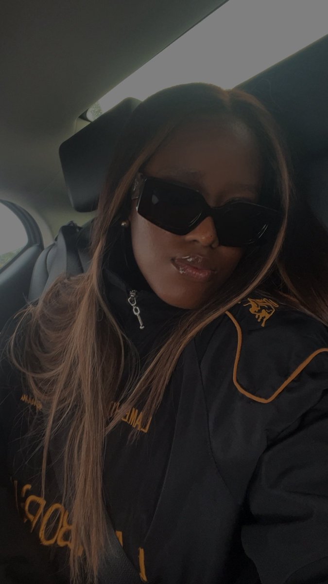 fancy face tweet media