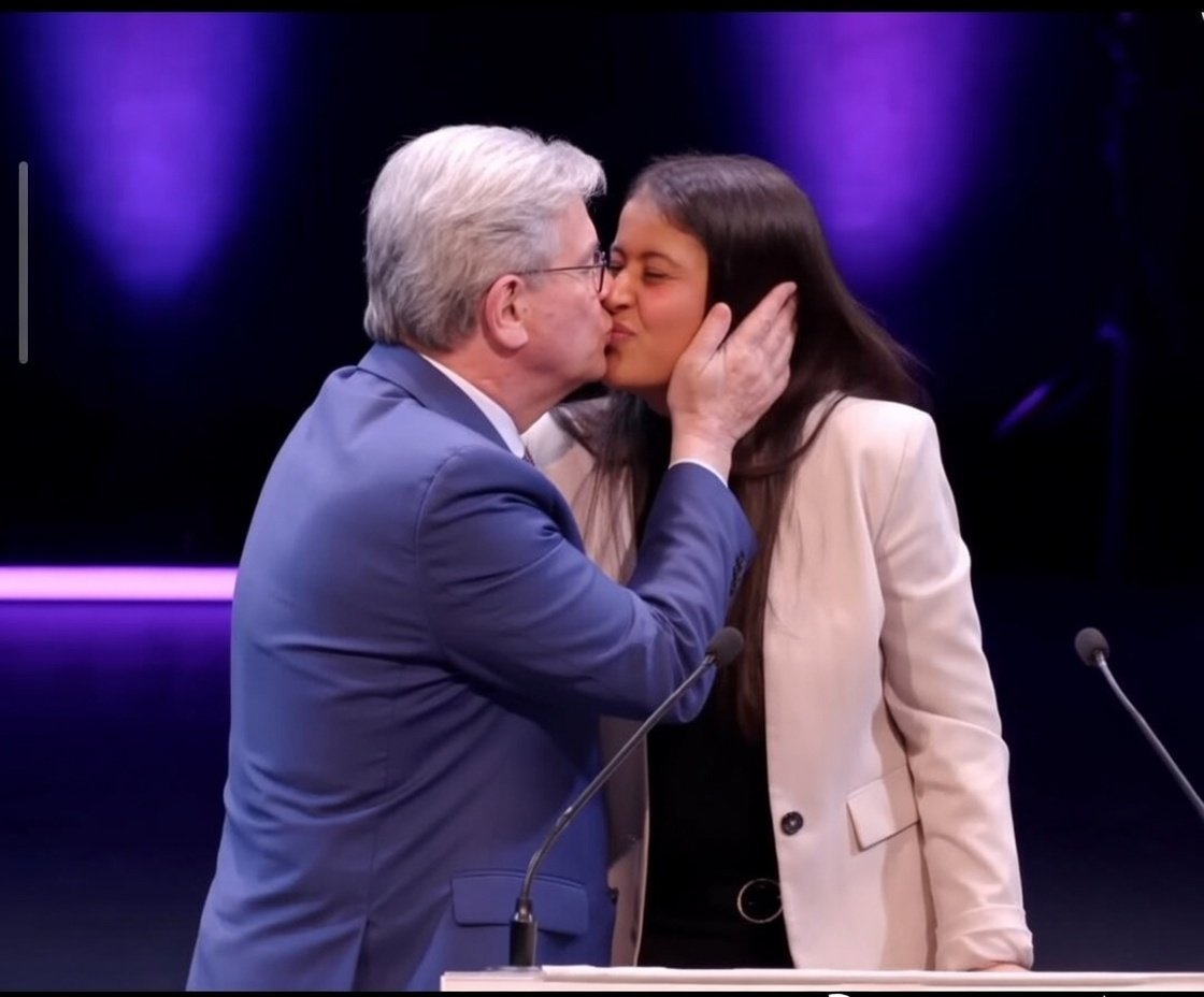 G-rald..... ♥ tweet media