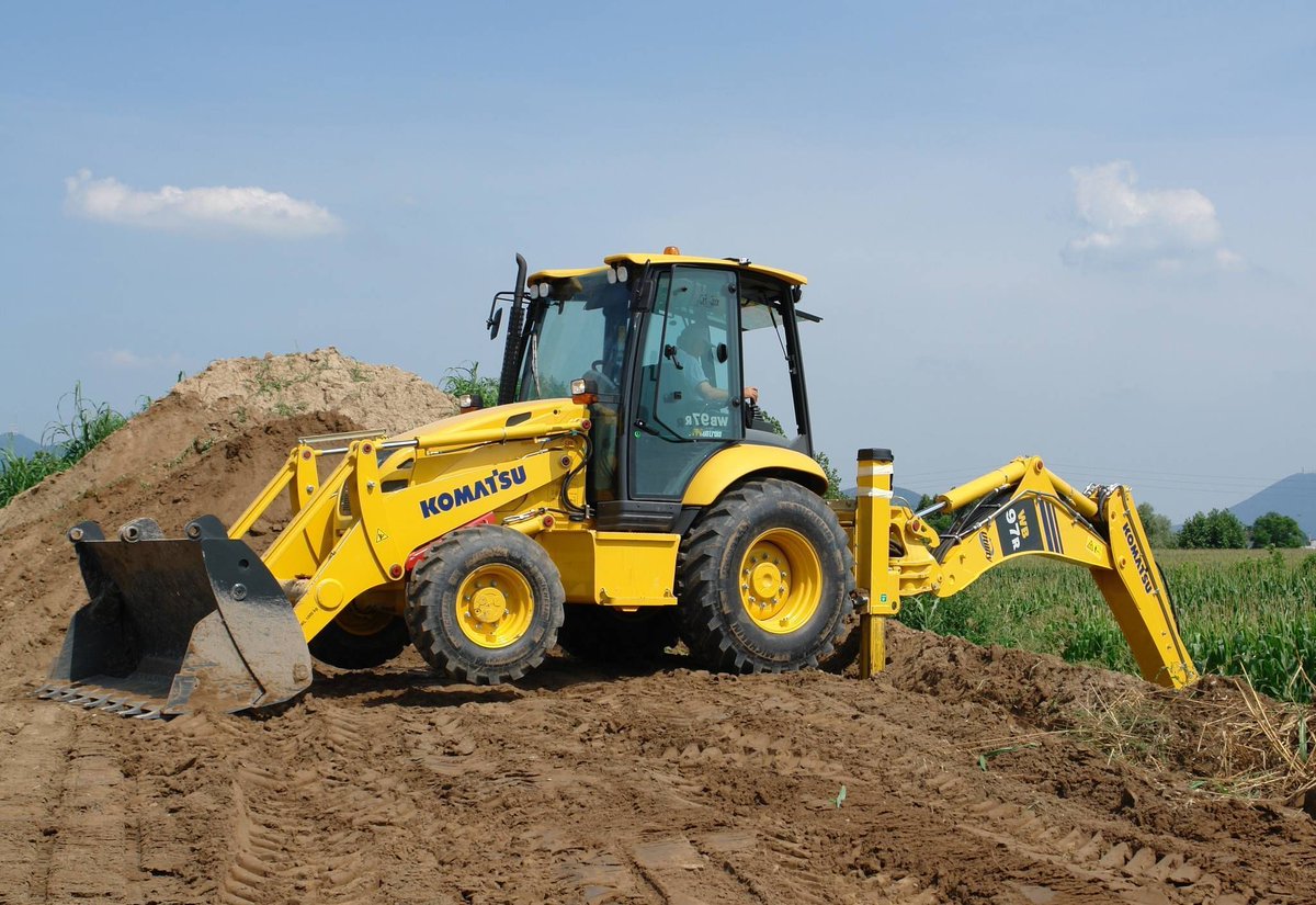 McHale Komatsu tweet media