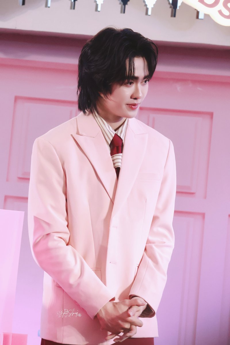 YyuuSsnap 💜✨️ tweet media