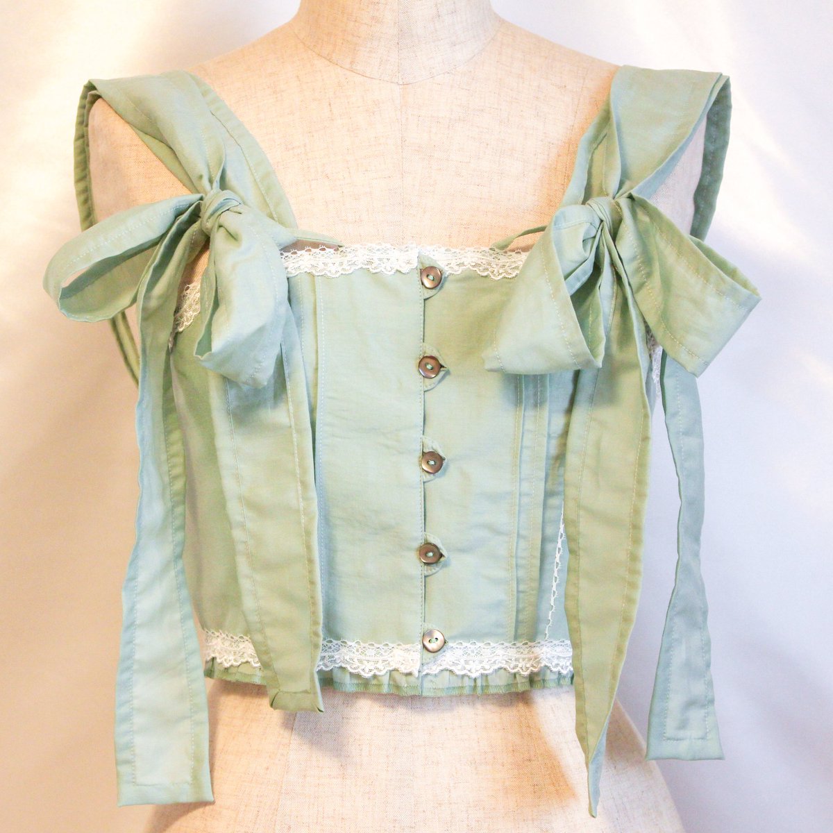 Lady E, Whiterry tweet media