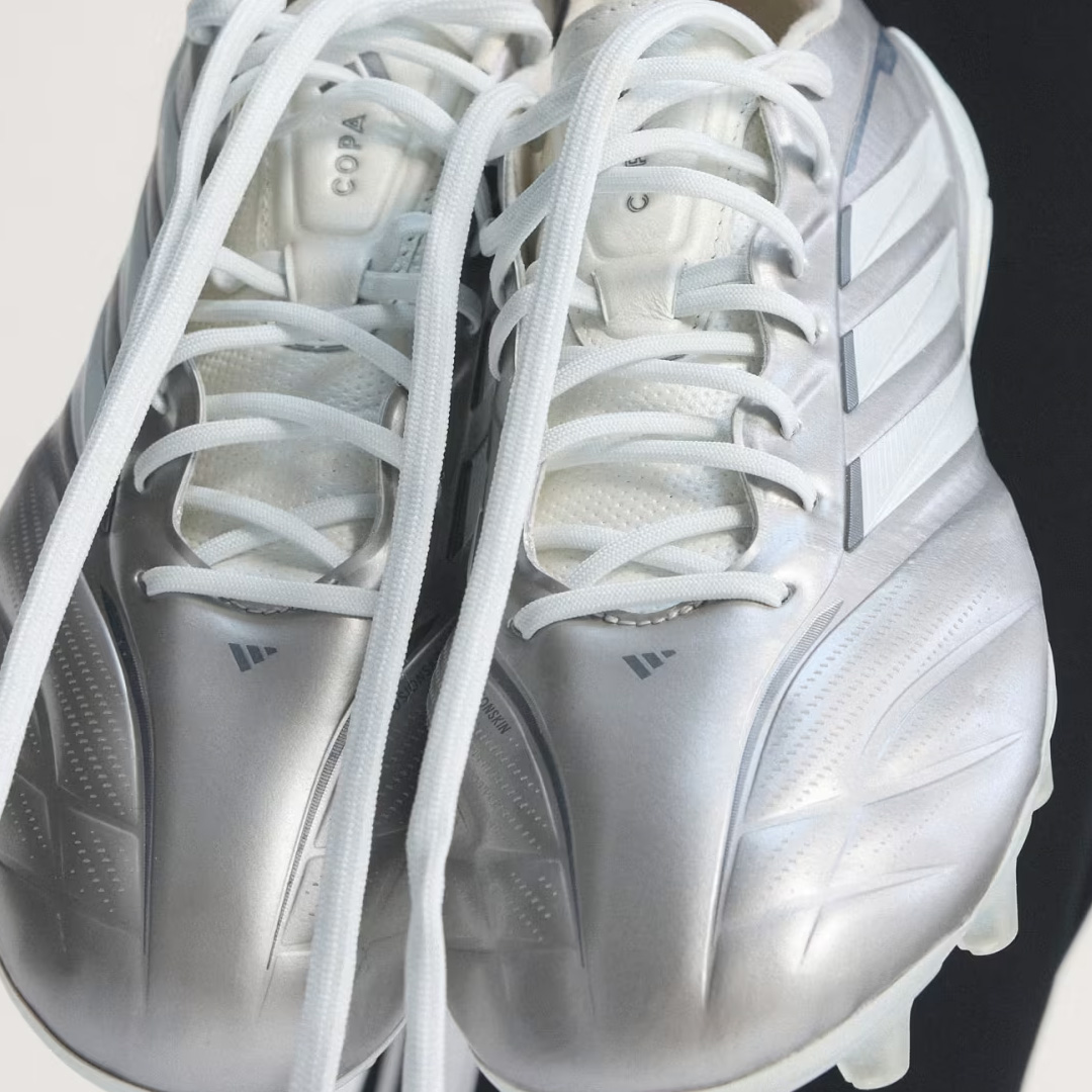 Football Boots tweet media