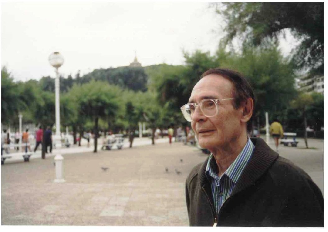 CarlosReolF's tweet photo. @Reol_Franco @alejandroreol @filateliagalvez @AsociacionAnfil Tus cuentas en X (Twitter), presuntos robos, amenazas, demandas, mentiras y tus delirios no me dan miedo.  
Tienes como misión en la vida arruinarnos la nuestra. Sin éxito.
Nuestro padre se murió en 2020 sin saber que te habías casado en 2007. 
Cuida tu salud y búscate una vida. https://t.co/OPrFJUAFps