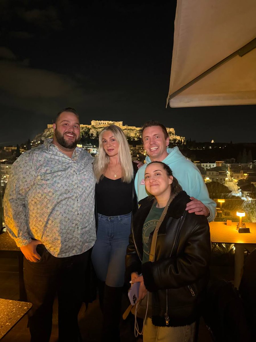 Drahonna's tweet photo. The Balln squad has landed in Greece! 🇬🇷🏀 and we were my met by our ambassador that’s based in Greece @GreekAesthete 

Can’t wait to see more of @TheBallnChikn and @GutanZoran coz they will be linking up pretty soon today

Great moves this week! and it can only be  @BallnToken https://t.co/amBuZqMcph