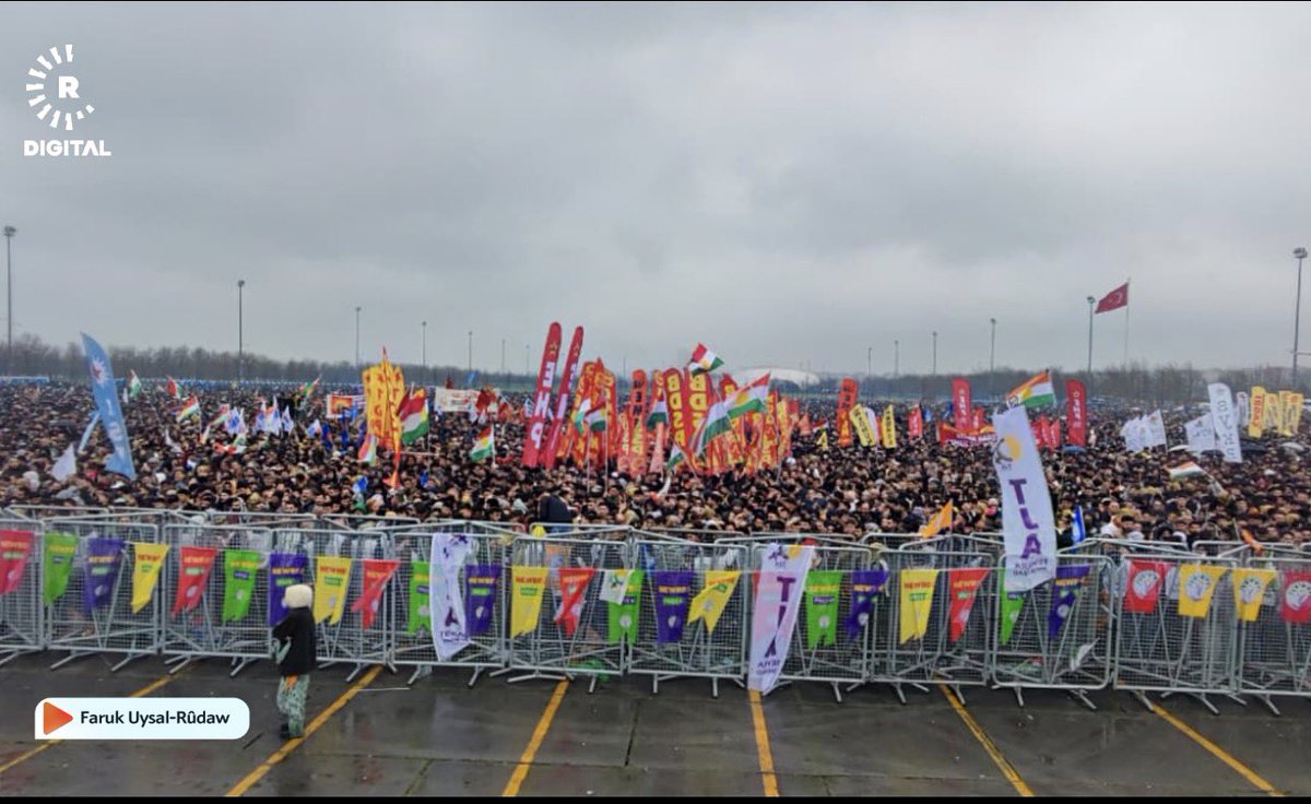 Rawin Sterk tweet media