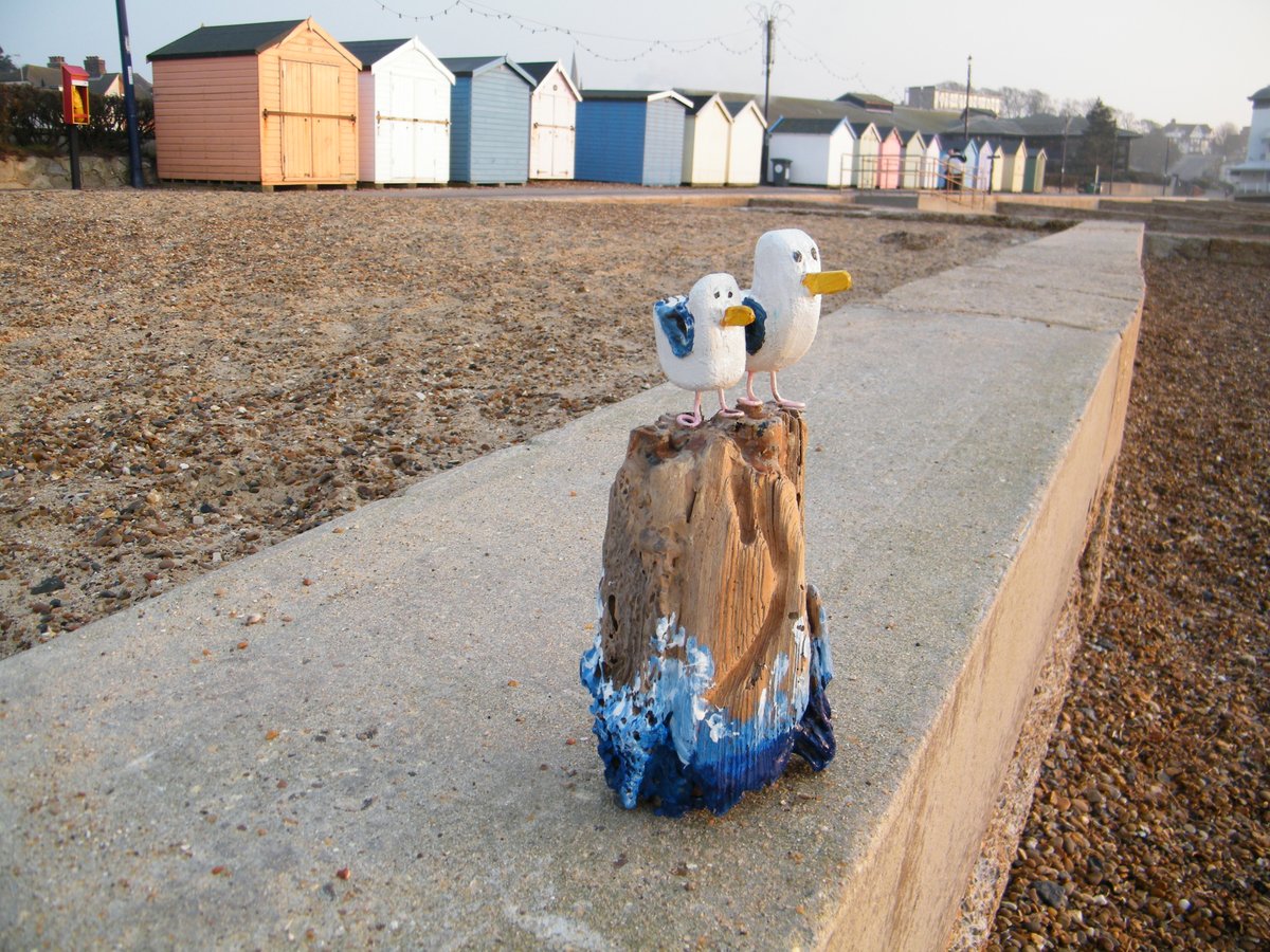 window cleaner and Artist tweet media