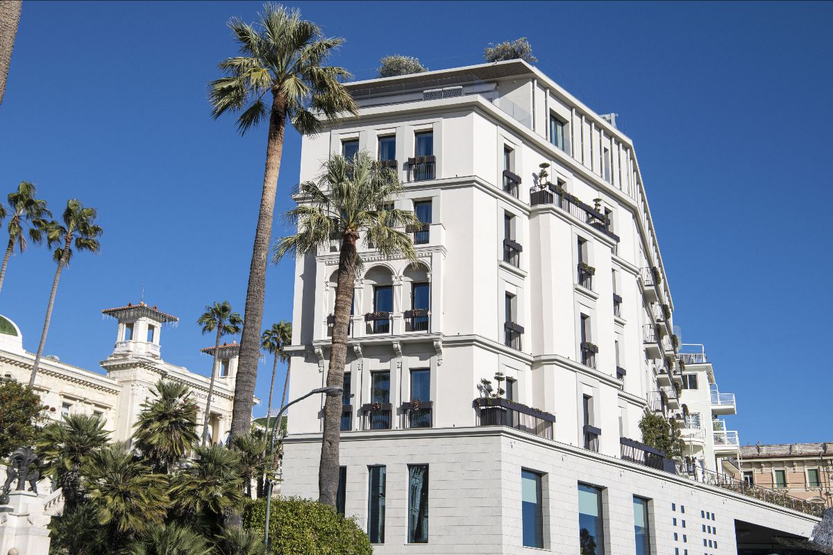 Arthouse PR tweet media