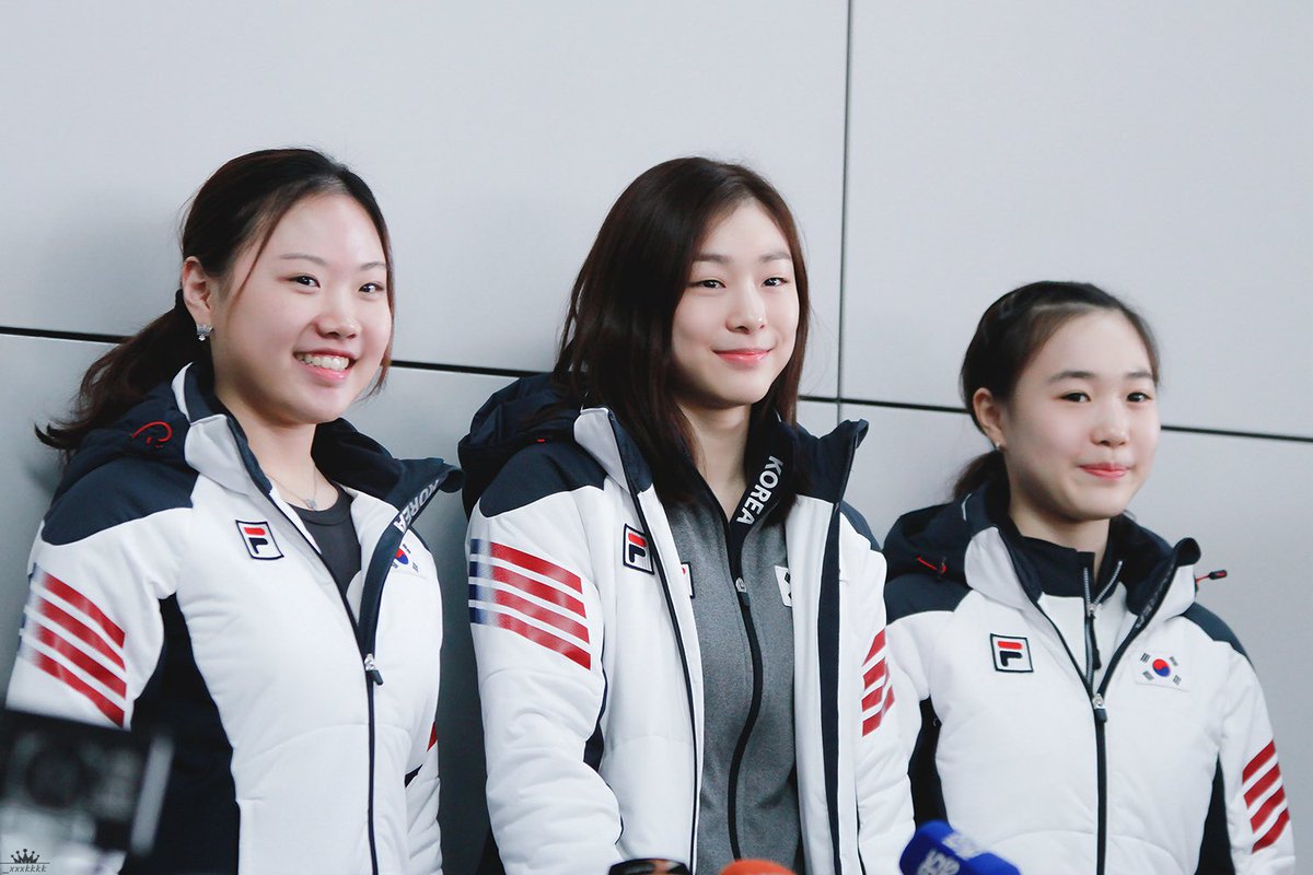 소치올림픽 때 출국하던 유나킴과 해진&amp;소연이. 연느의 마지막 국제대회 출국🥹♥️