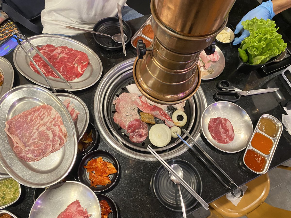 อูนิยืน1น้องออมยืนบัง tweet media