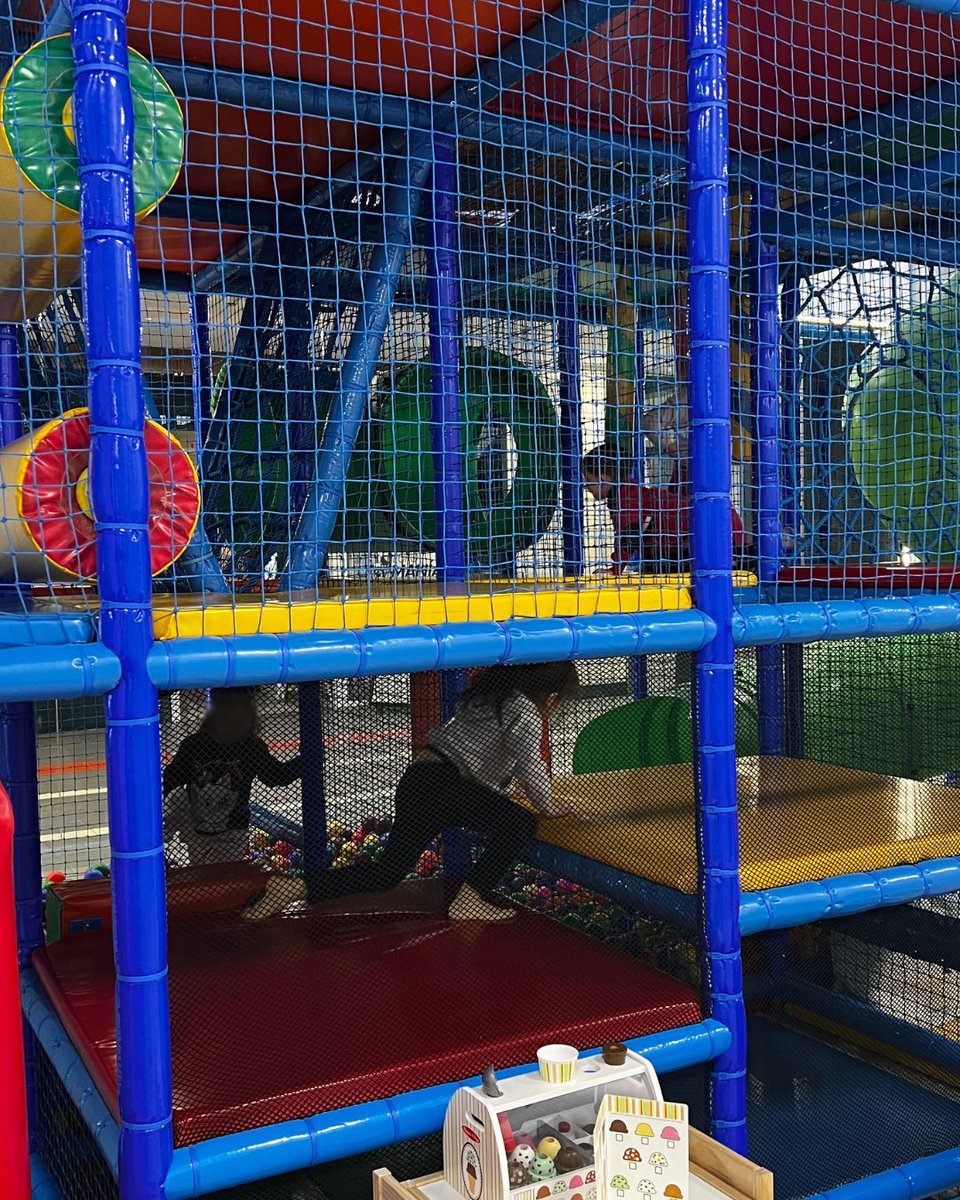 Centro Comercial Planetocio tweet media