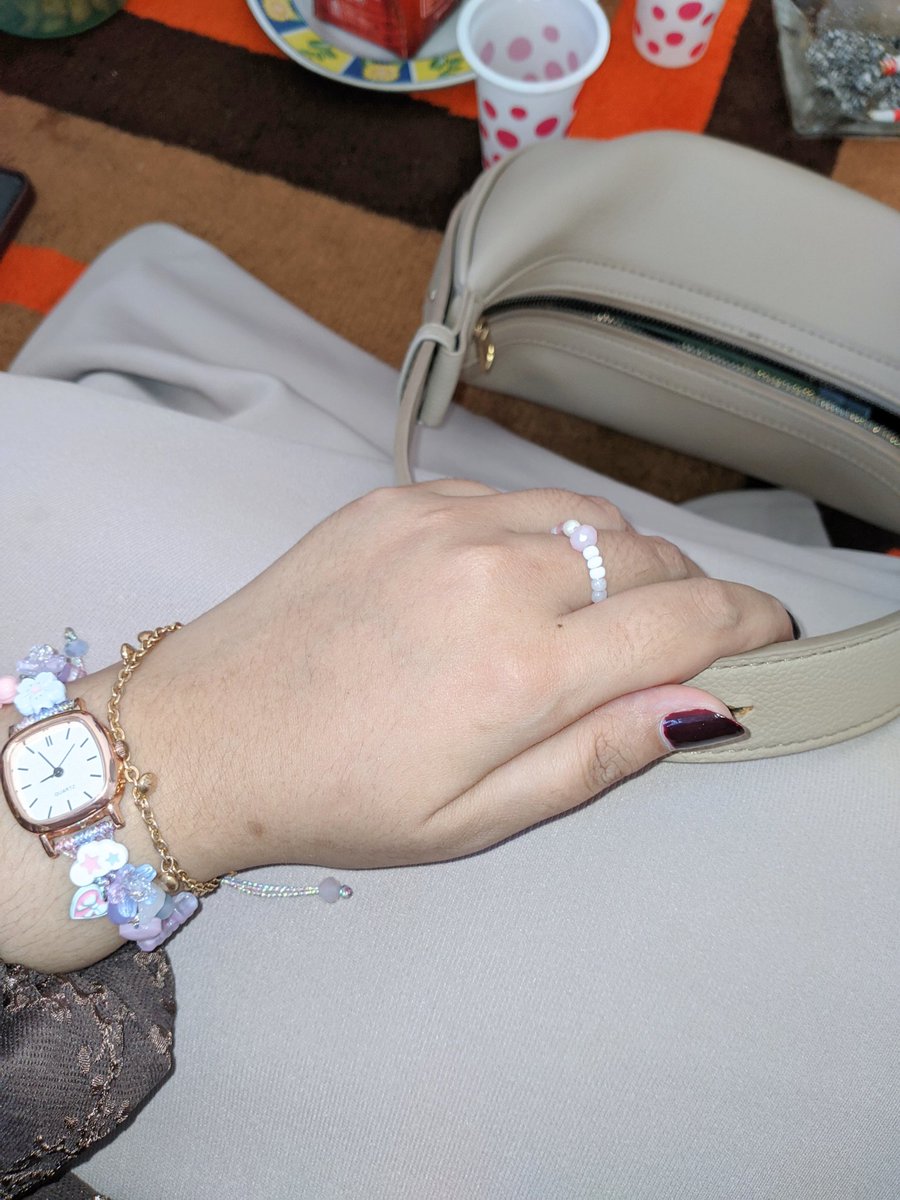 Calesya. tweet media