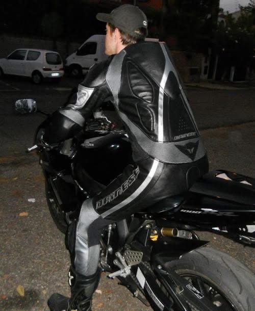 Man on Man tweet media