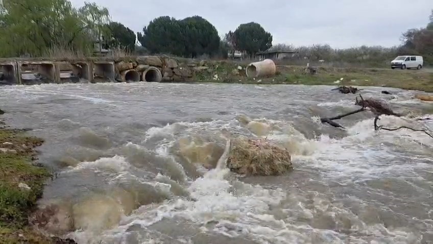 turkhabercom's tweet image. Kuruyan dere coştu, İznik Gölü’ne umut oldu

turkhaber.com/haber/kuruyan-…

#bursa #iznik