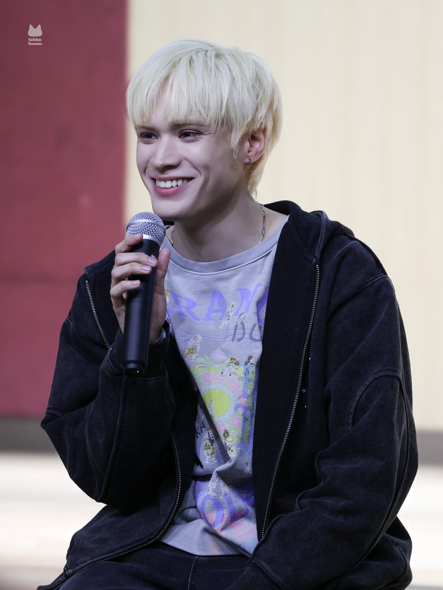 Golden seasons tweet media