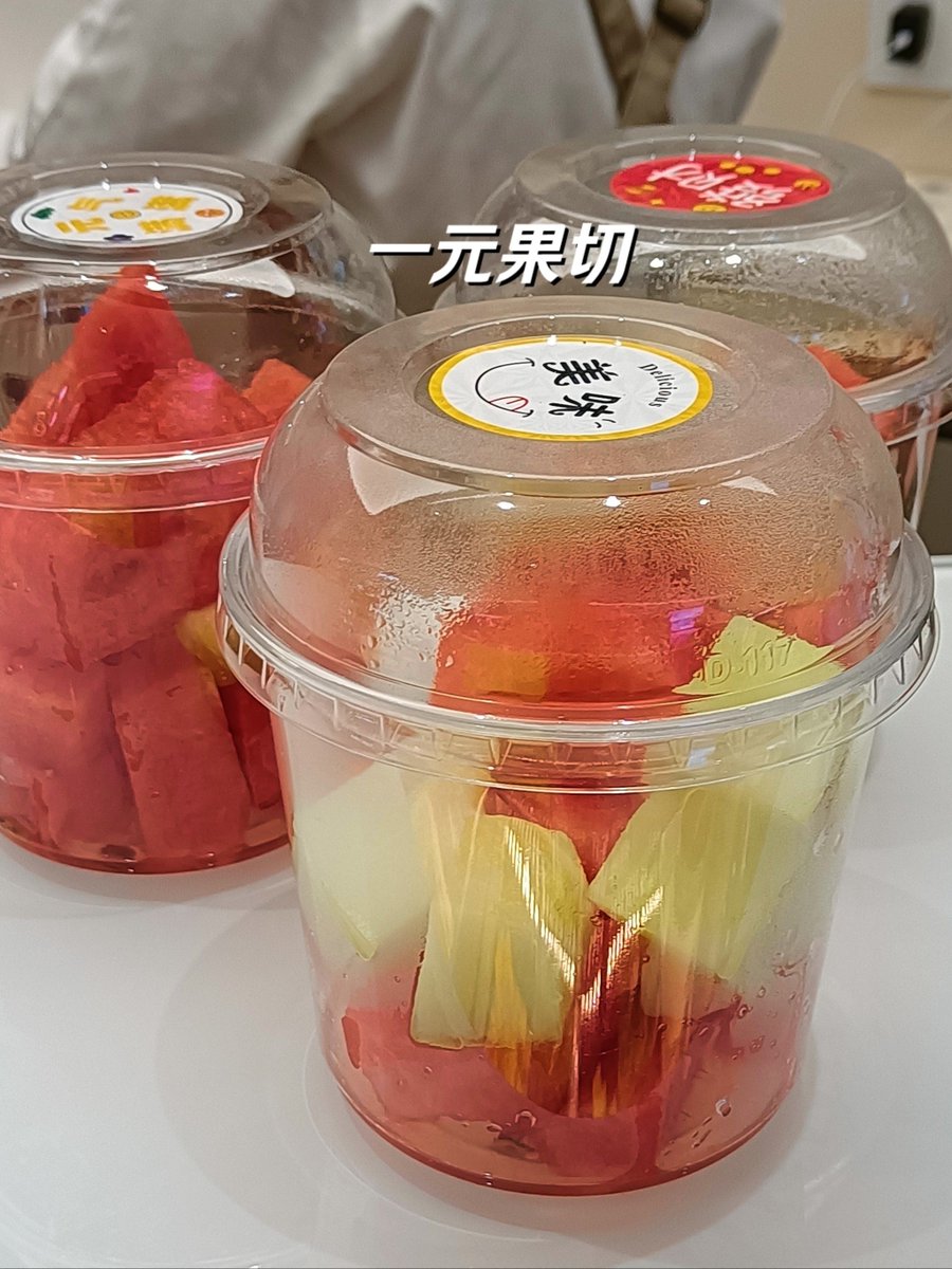 nicholas becker tweet media