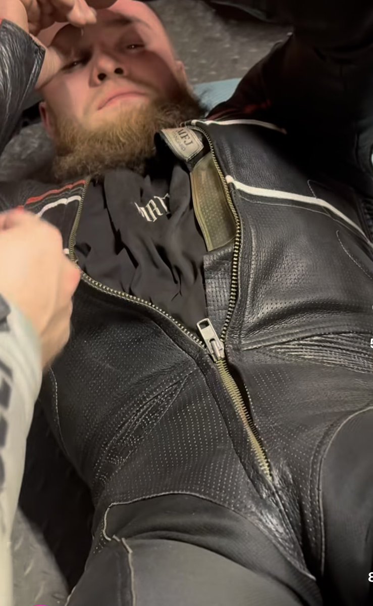 Man on Man tweet media