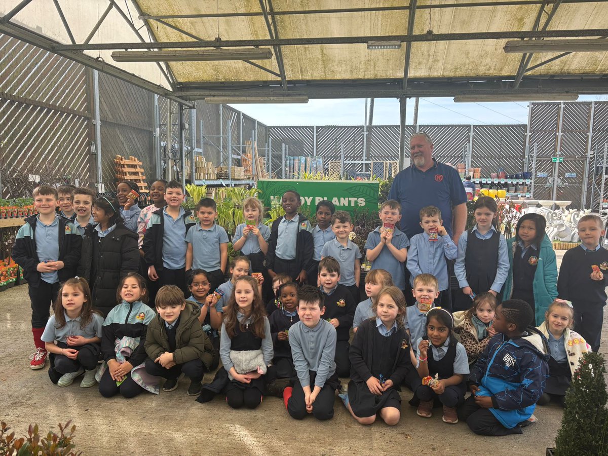 Holy Family Junior School tweet media