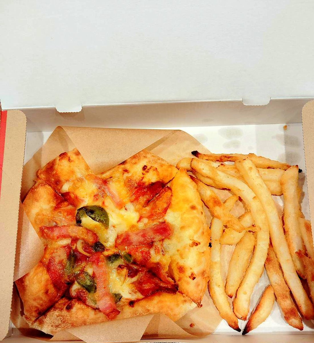 ピアットトーラー -　シューティングレンジ　カフェ＆バー 皿割り- ＠　大阪　旭区千林 tweet media