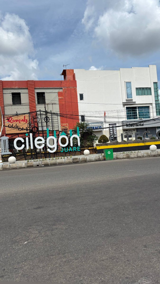 ABCDEFGHIJKLMNOPQRSTUVWXYZ tweet media